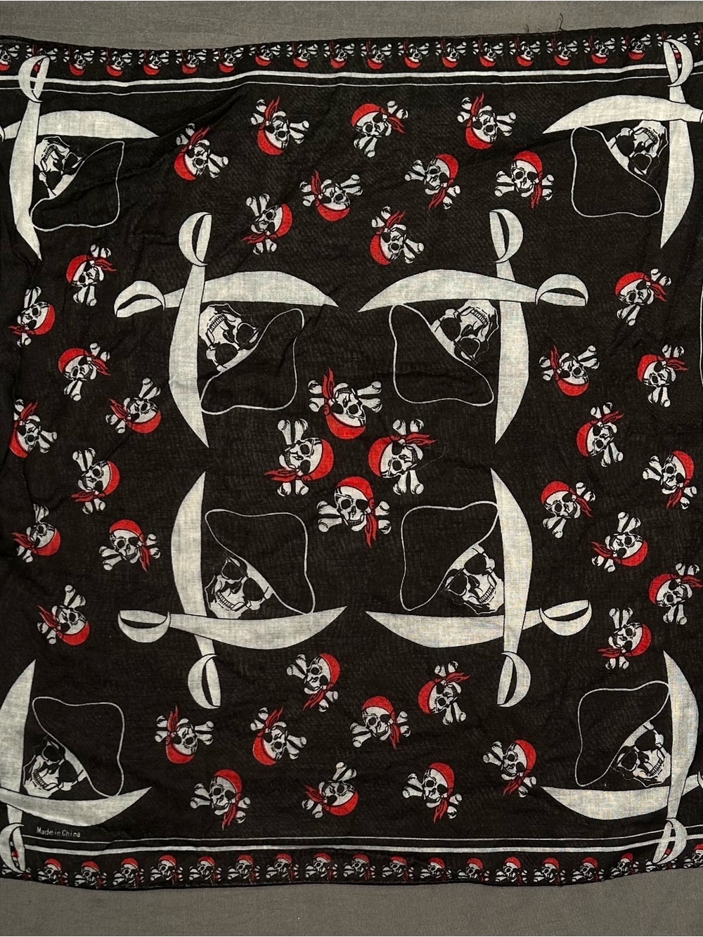 Black Skull & Crossbones Pirate Bandana Scarf
